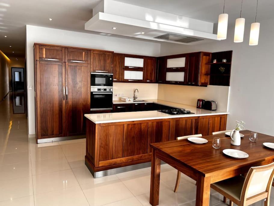 Viewline Seaview Modern 3 Bedroom Apartment Marsaxlokk Extérieur photo