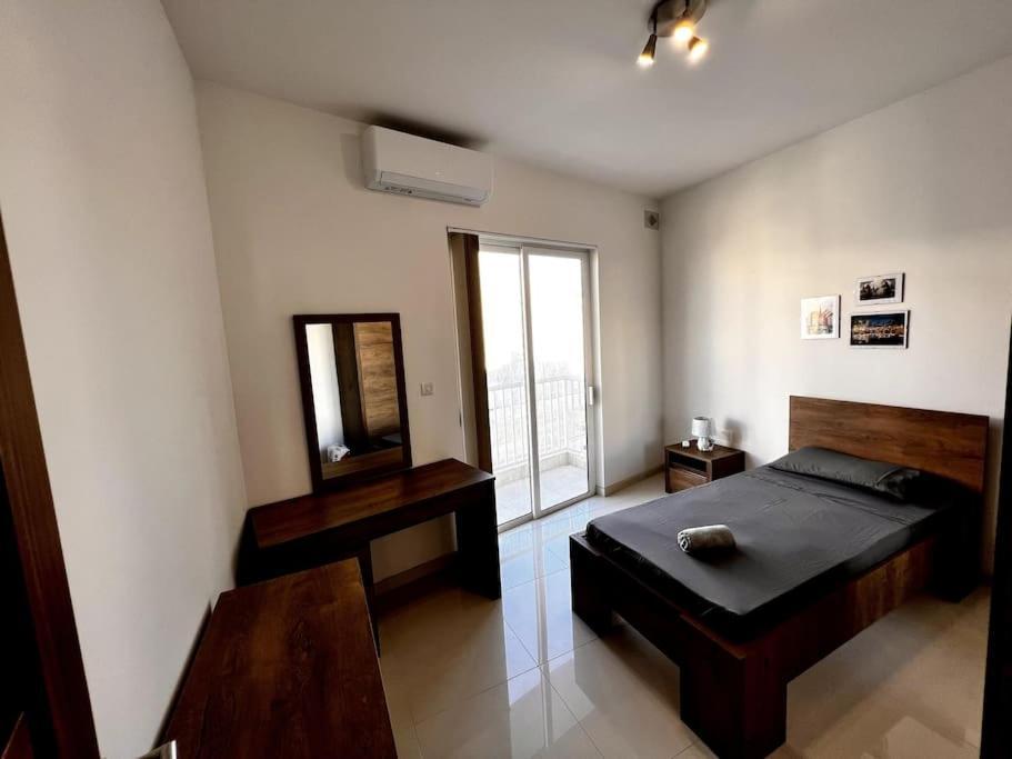 Viewline Seaview Modern 3 Bedroom Apartment Marsaxlokk Extérieur photo